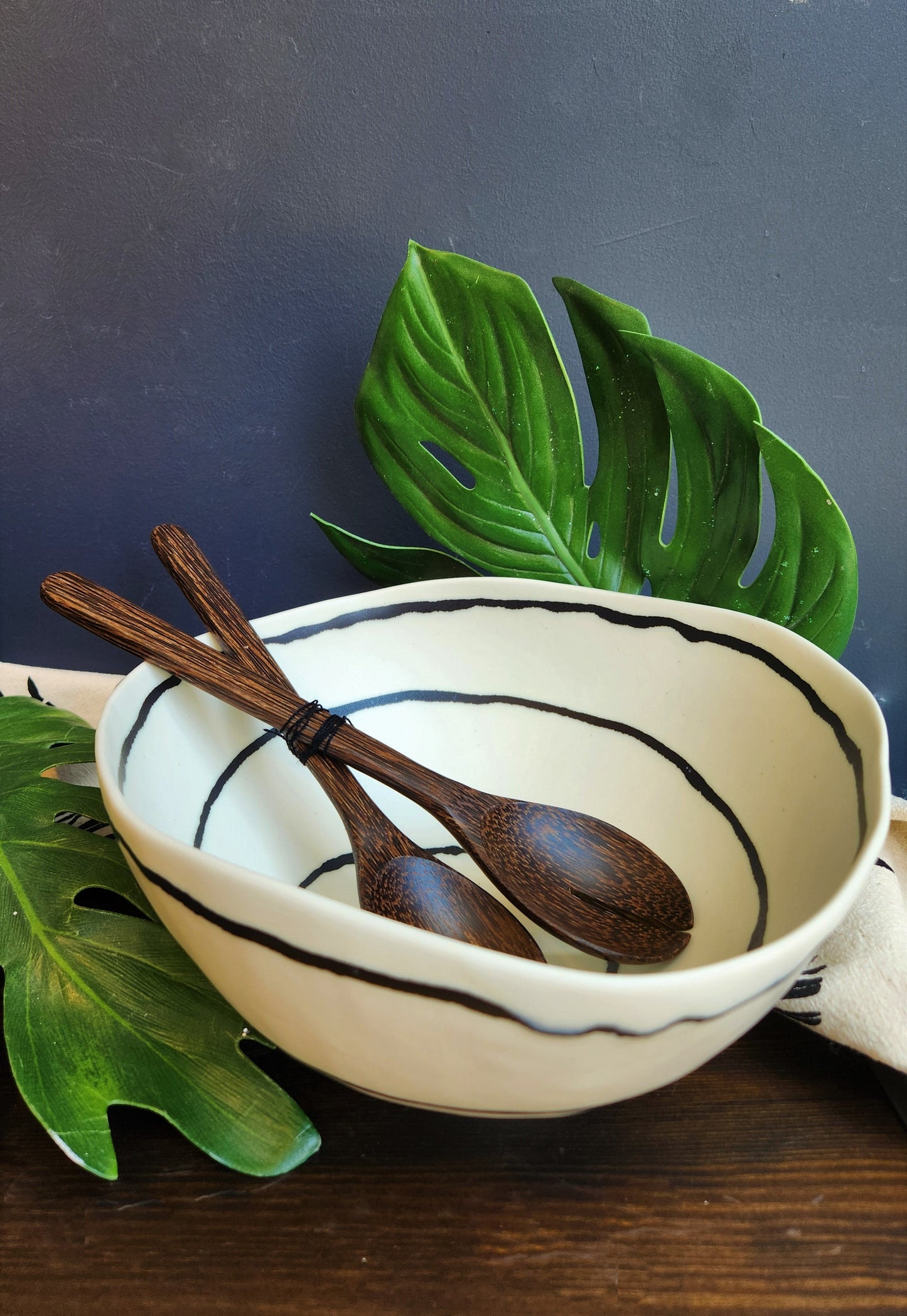 Medium Footed Bowl