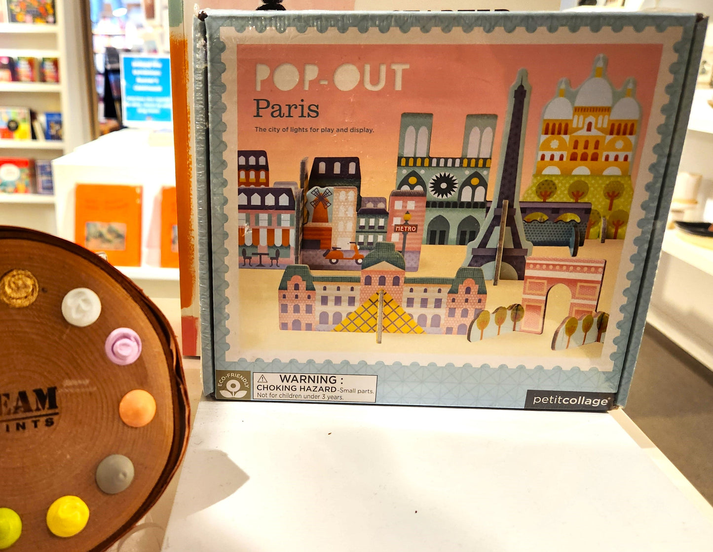 Paris Pop-Out