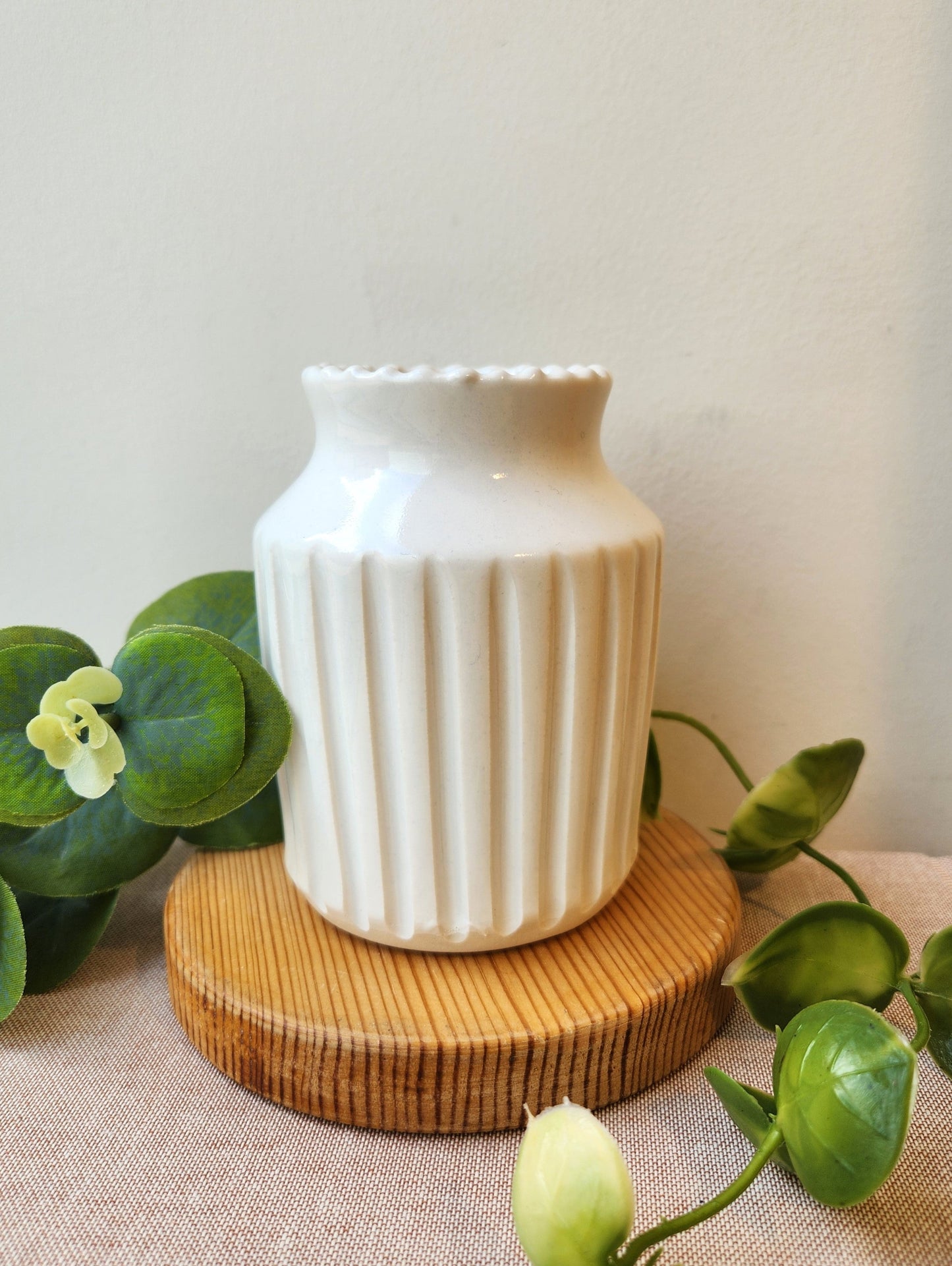 Short Lines Vase