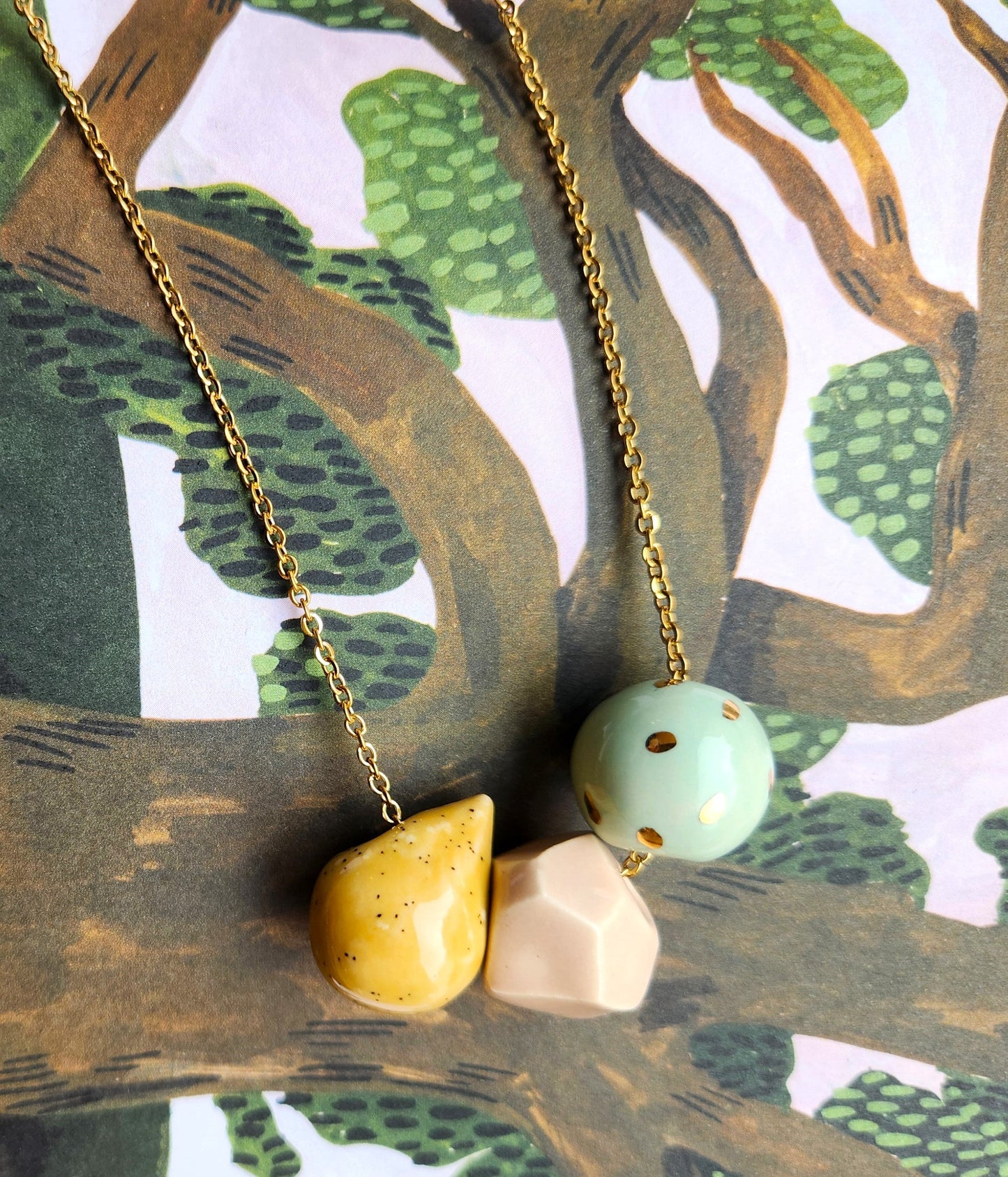 Rock Drop Dot 3 Bead Necklace