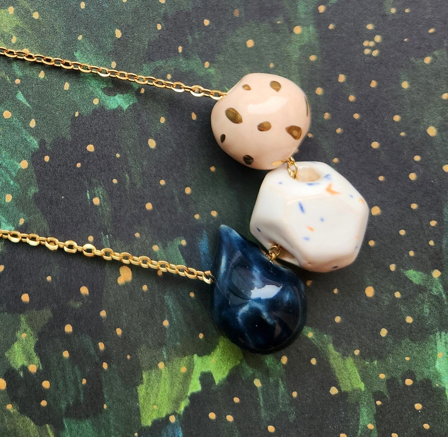Rock Drop Dot 3 Bead Necklace