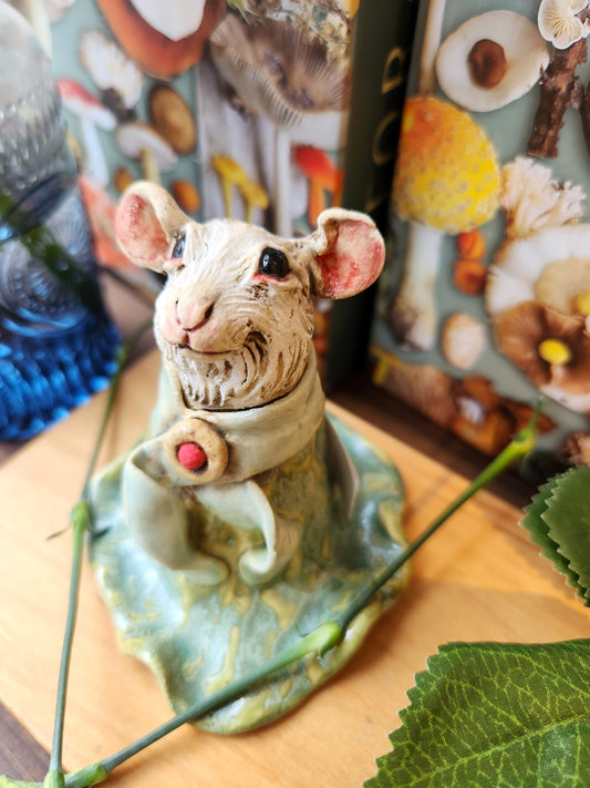 Bonnie Ceramic Figure