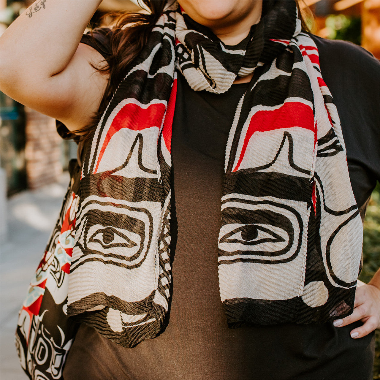Sgaan Whale Sheer Wrap