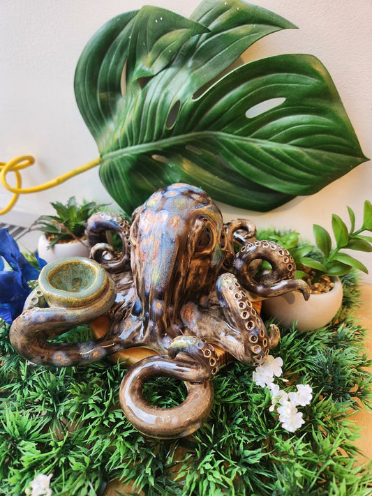 Galaxia Ceramic Figure