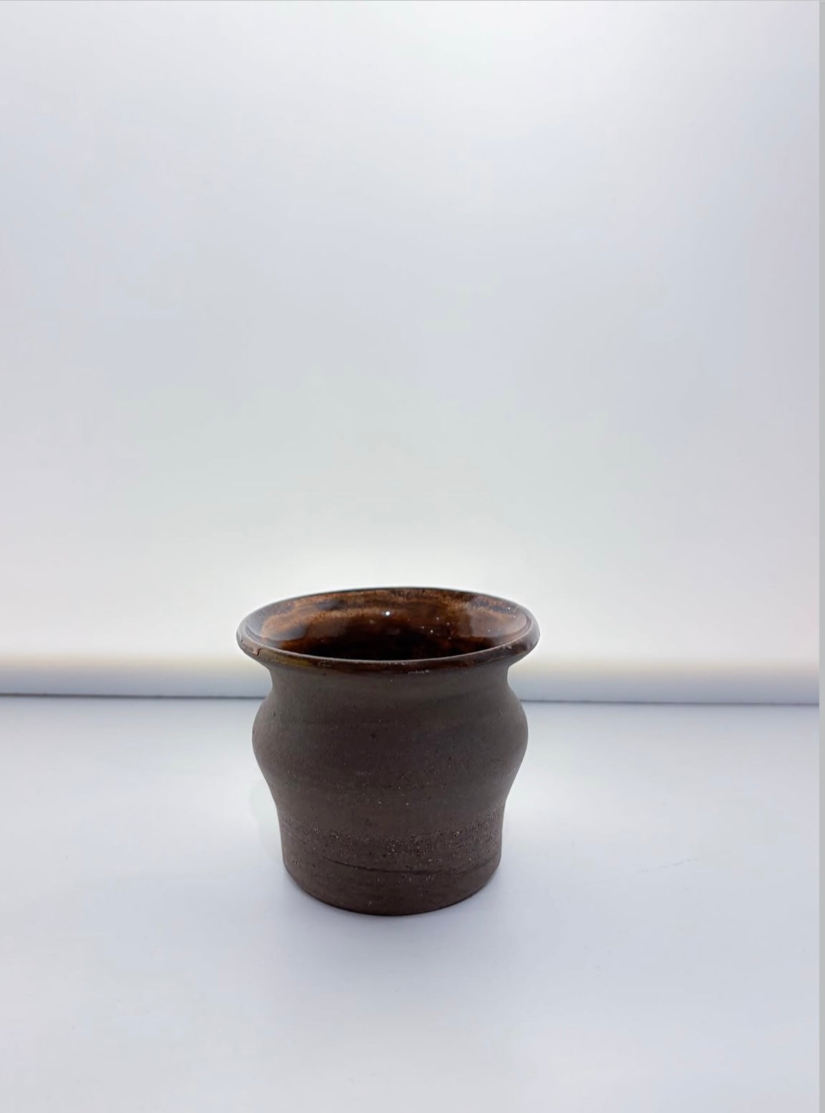 Burnt Chocolate Pencil Holder (Small)