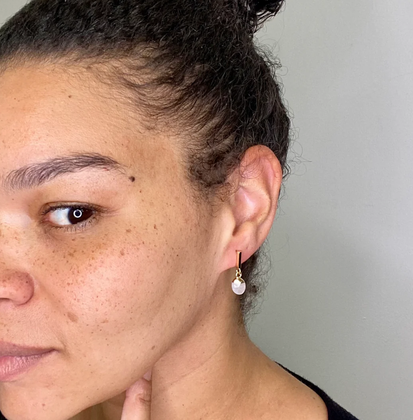 Leah Quartz Bar Stud