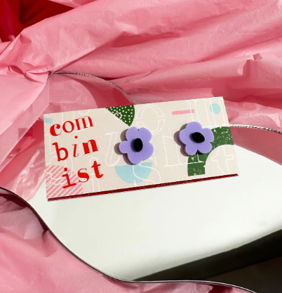 Flourish Mini Studs in Lilac