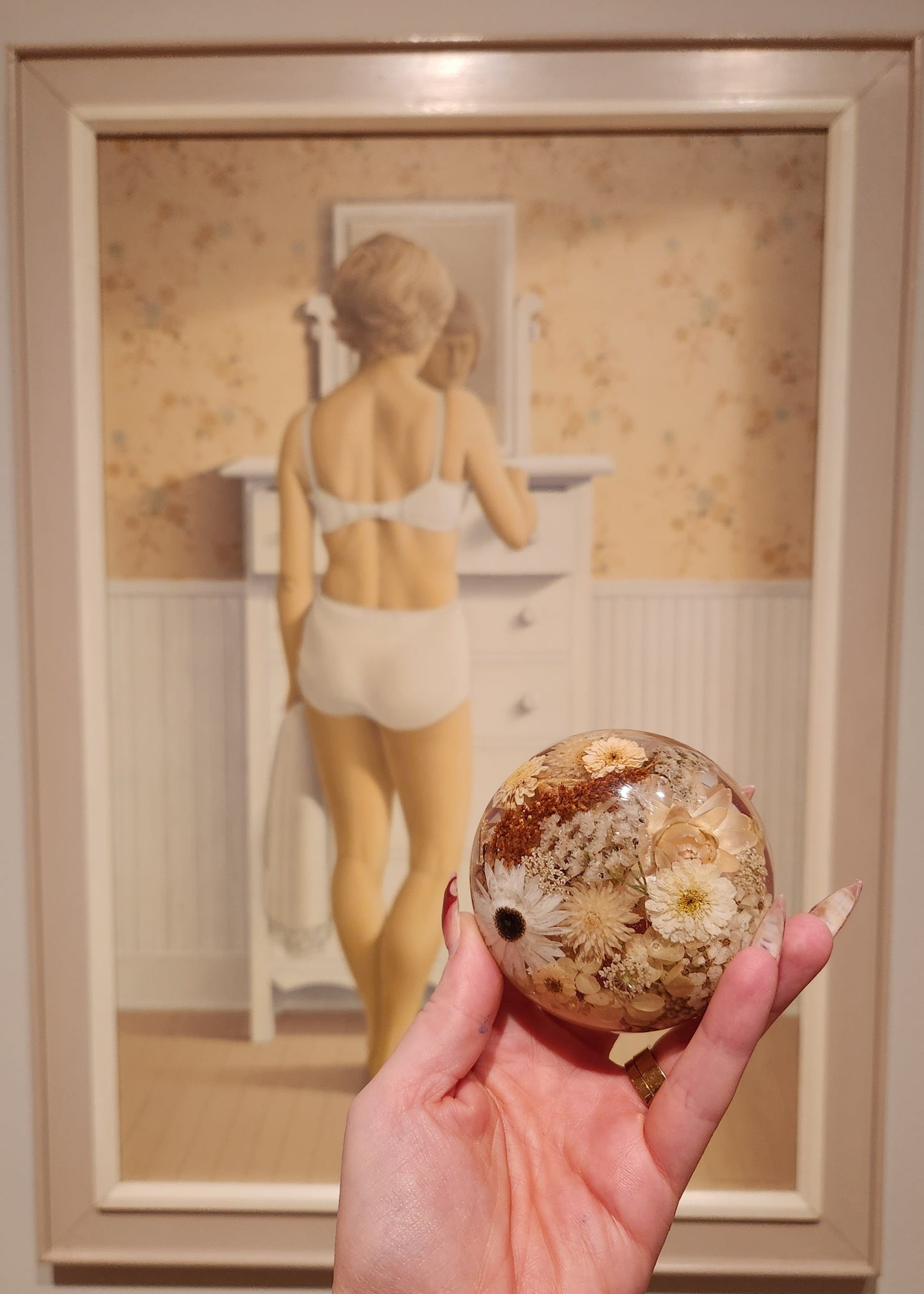 Wonder-Inspired Large Dome Paperweight