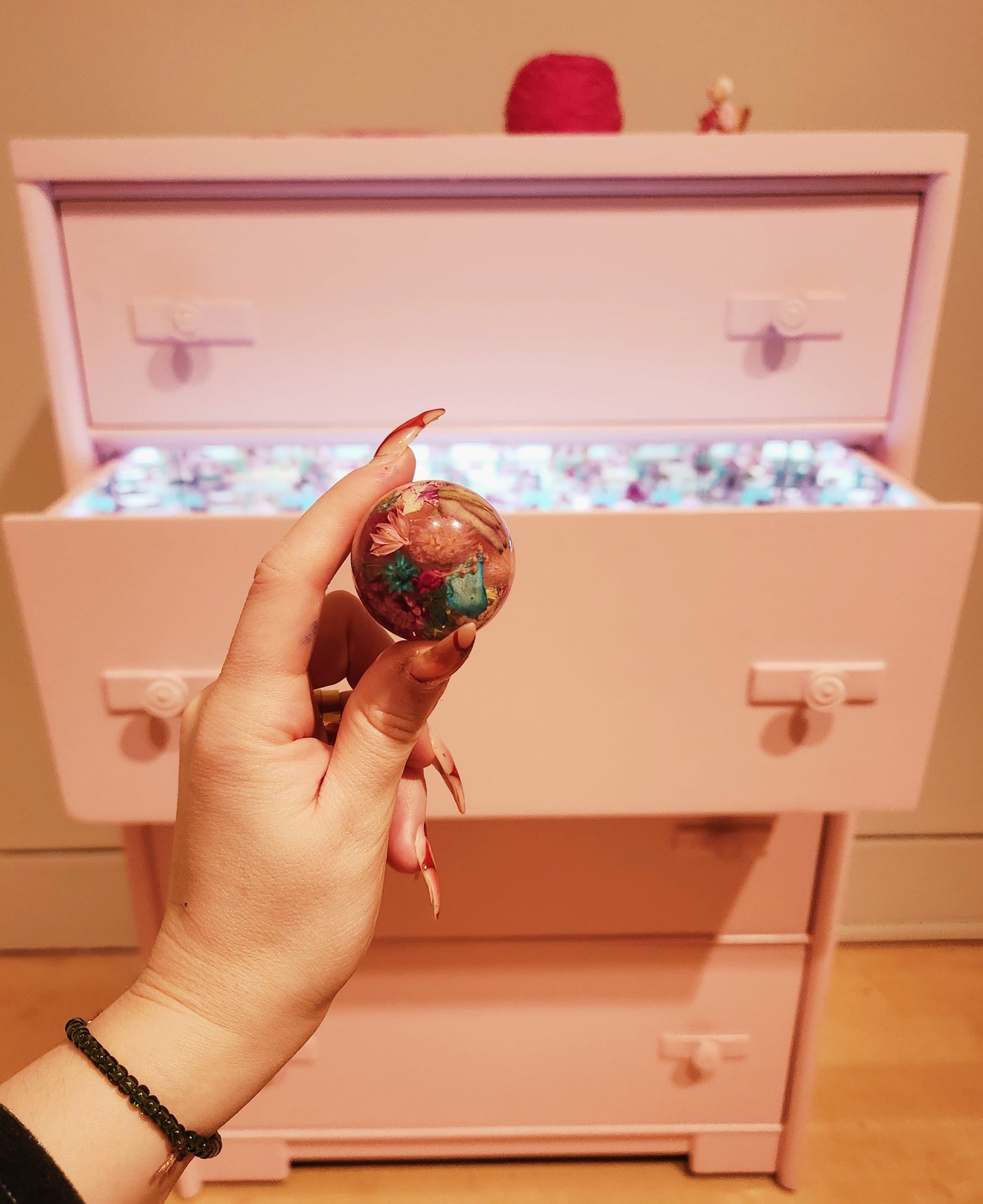 Wonder-Inspired Small Dome Paperweight
