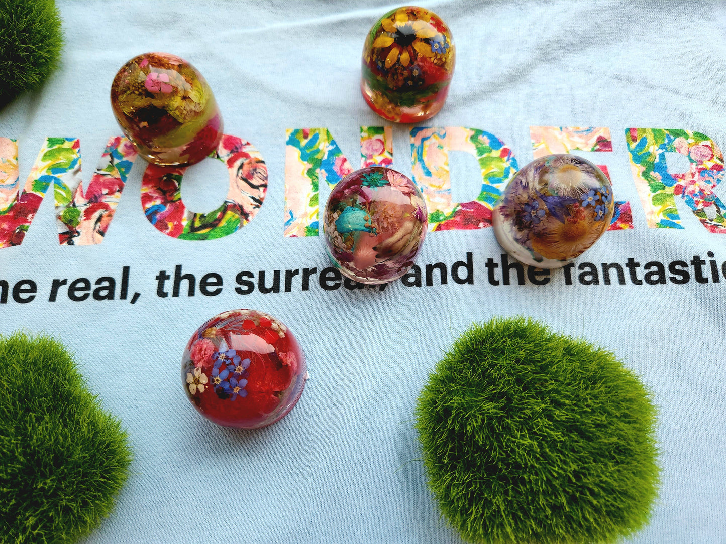 Wonder-Inspired Small Dome Paperweight