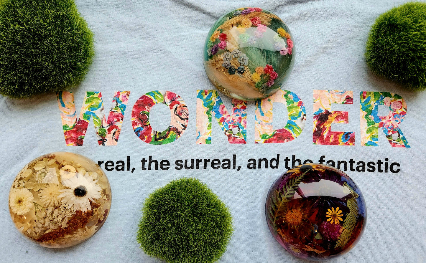 Wonder-Inspired Large Dome Paperweight