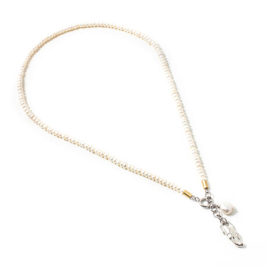 Leori Necklace in Silver Pewter