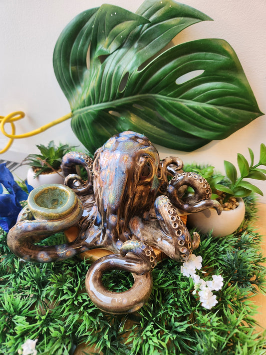 Galaxia Ceramic Figure