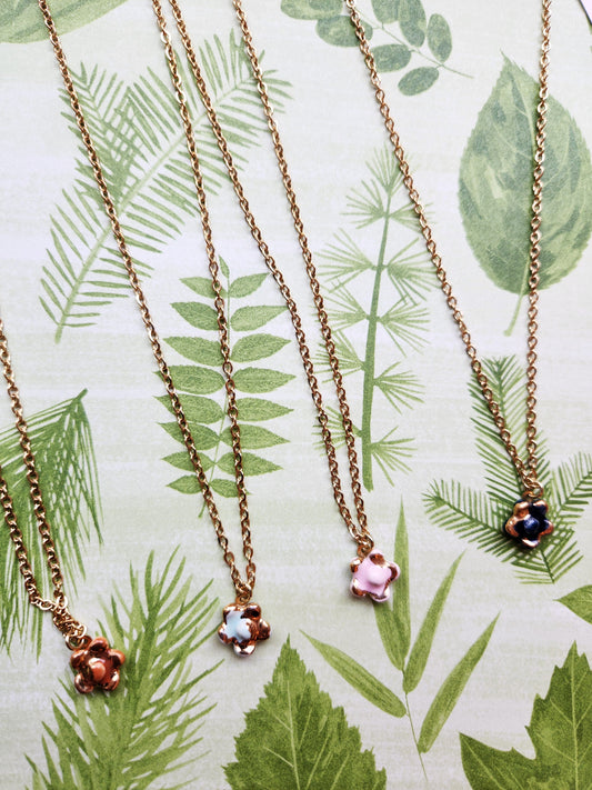 Tiny Flower Necklace