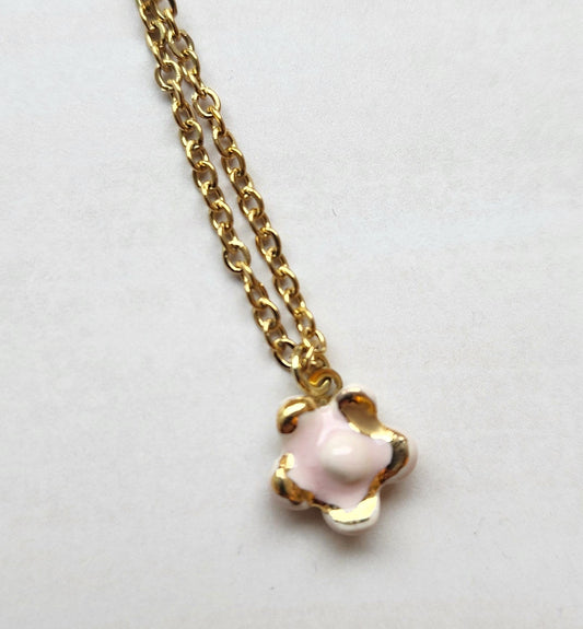 Tiny Flower Necklace