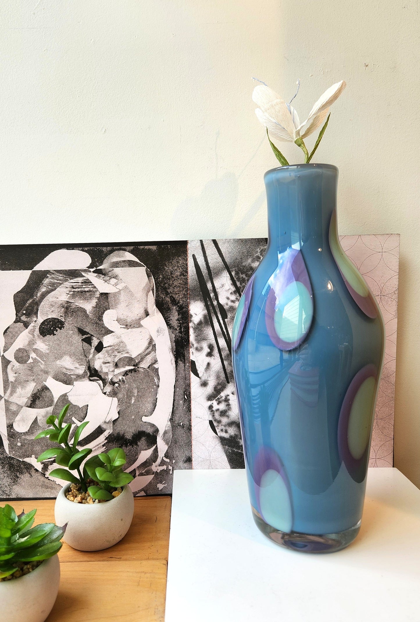 Med Polka Dot Vessel