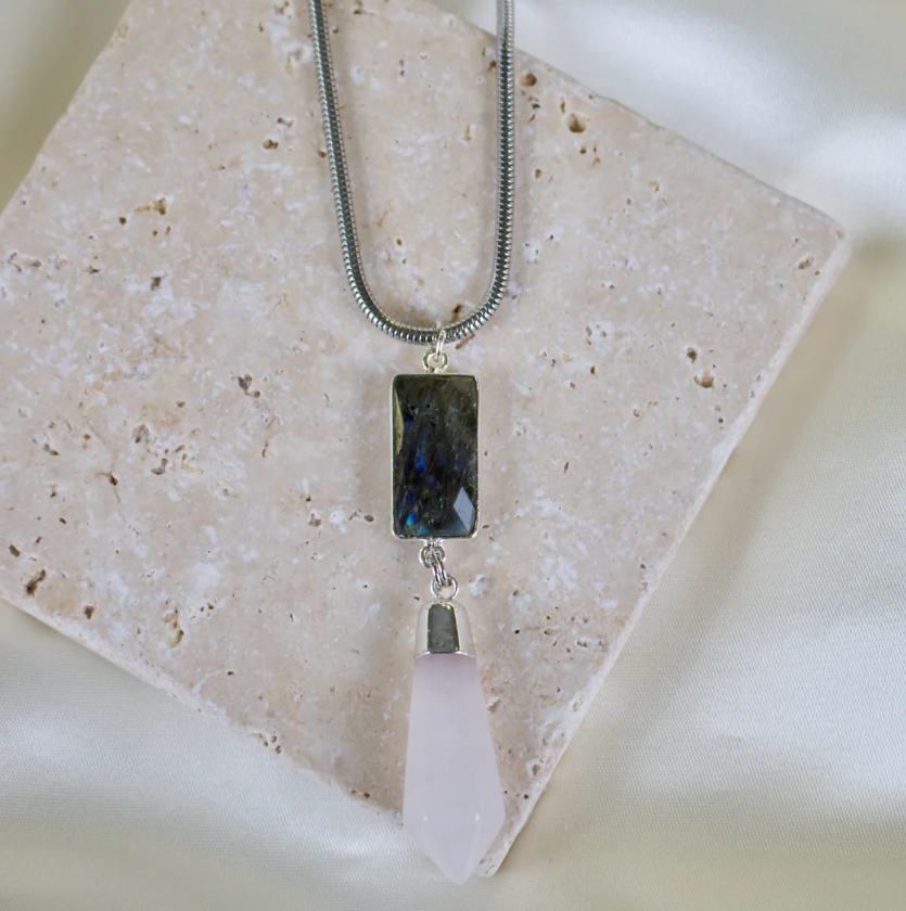 Briar Labradorite & Quartz Necklace