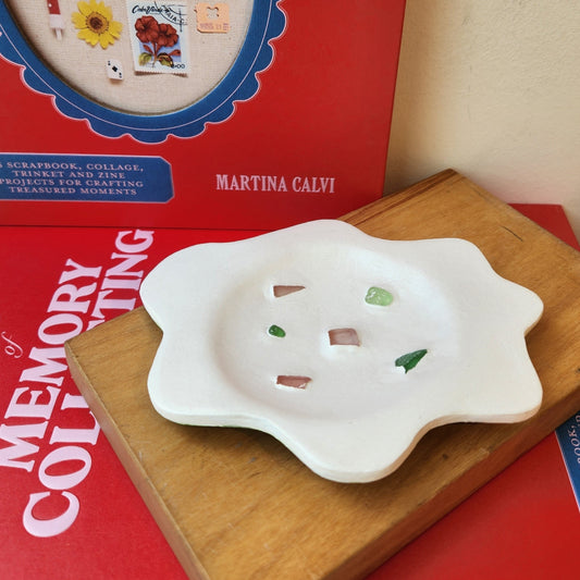 Dish w/Seaglass