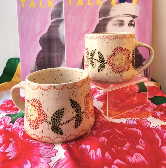 Mug w/Scalloped Border