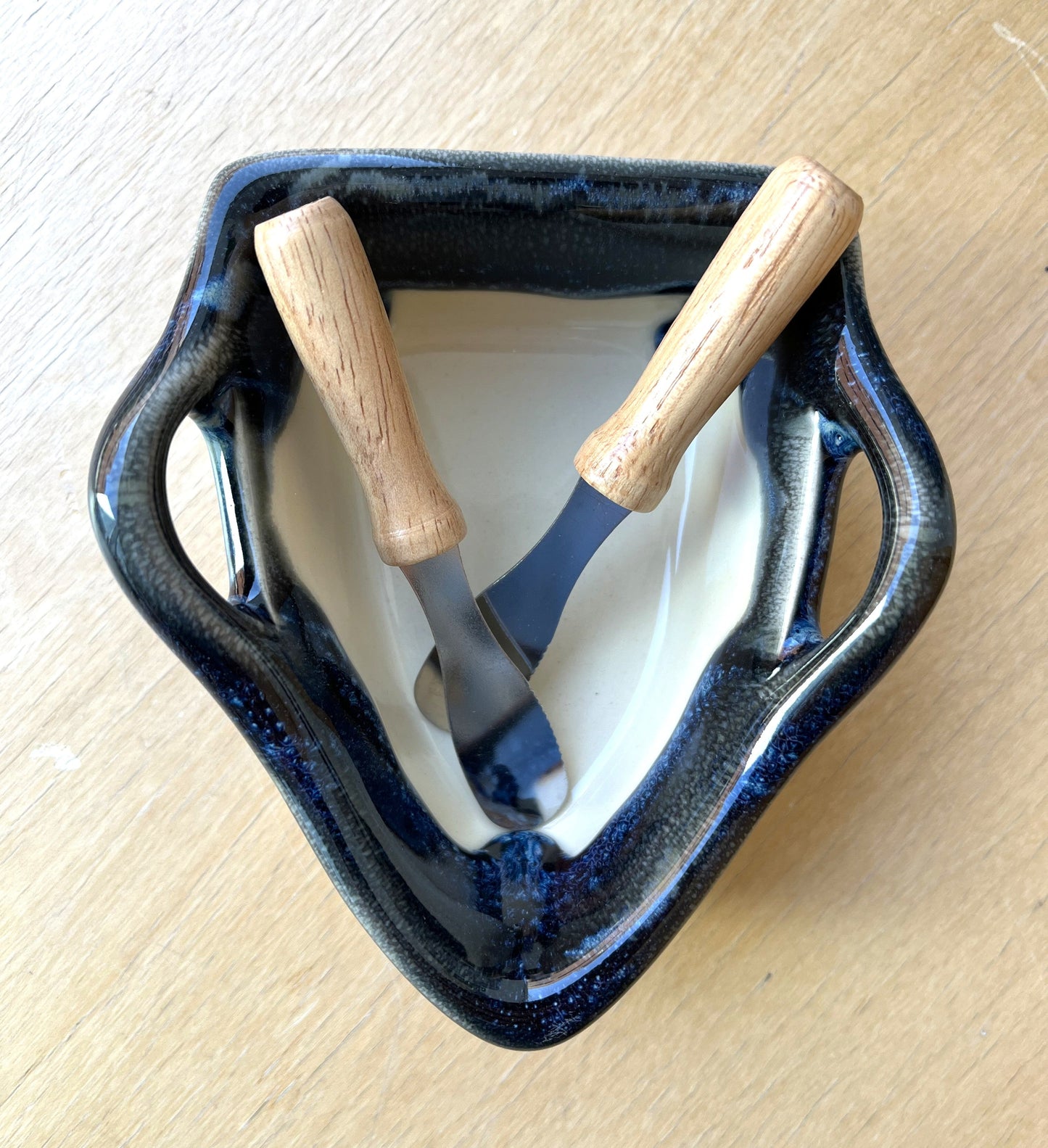 Boat Dip Pot