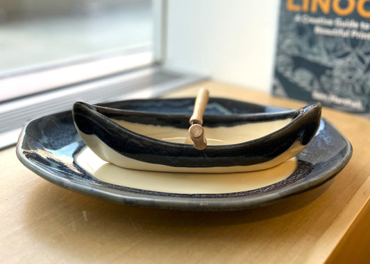 Canoe on a Lake Dip Set