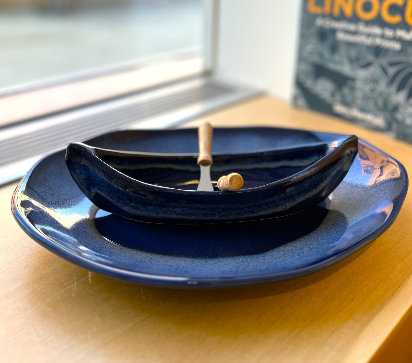 Canoe on a Lake Dip Set