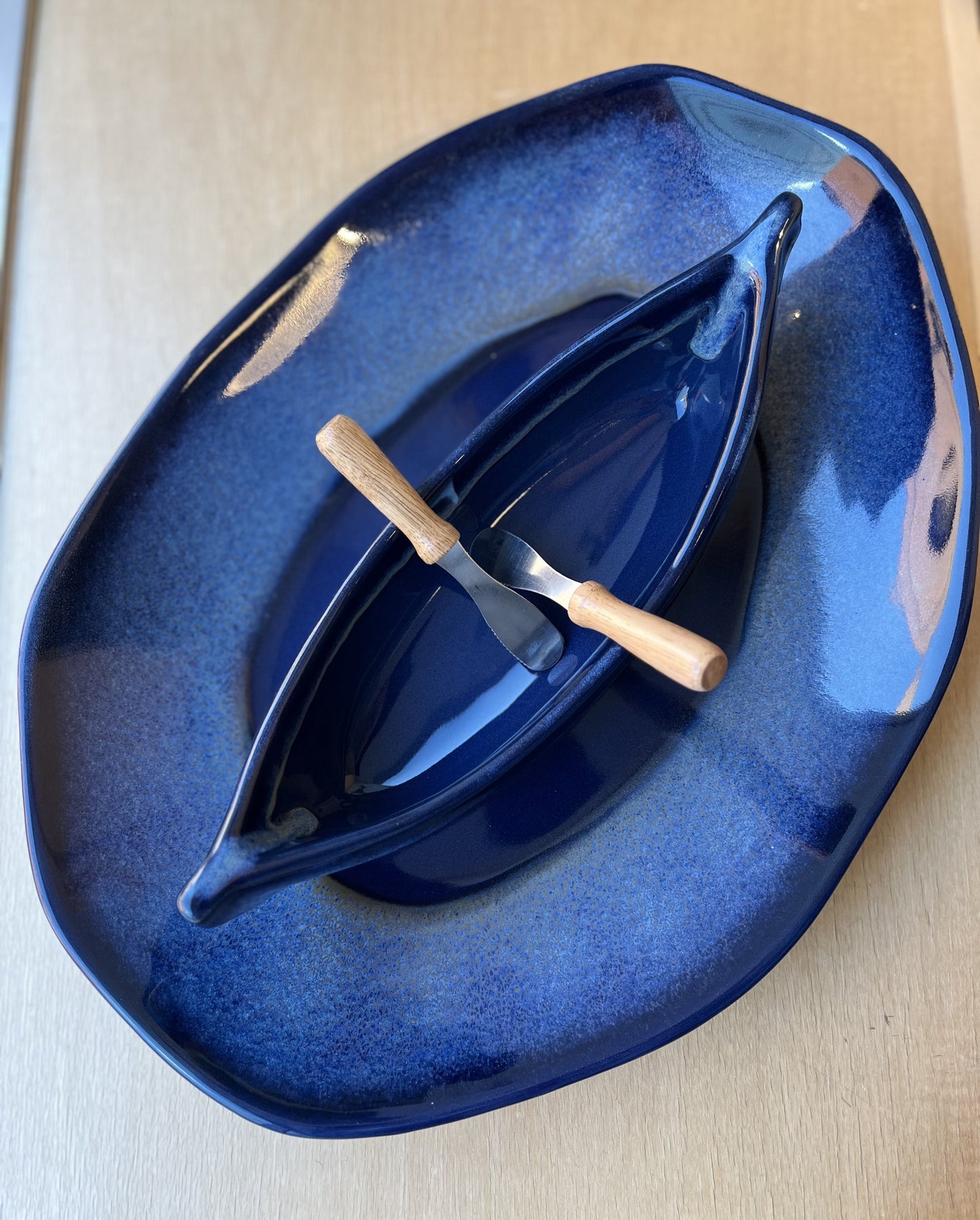 Canoe on a Lake Dip Set