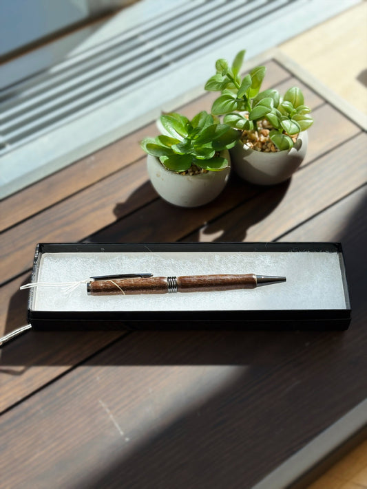 Nogal Wood Pen