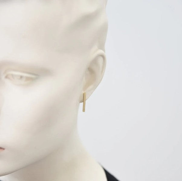 S/Gold Bar Ear Studs