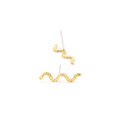 Wavy Studs Gold