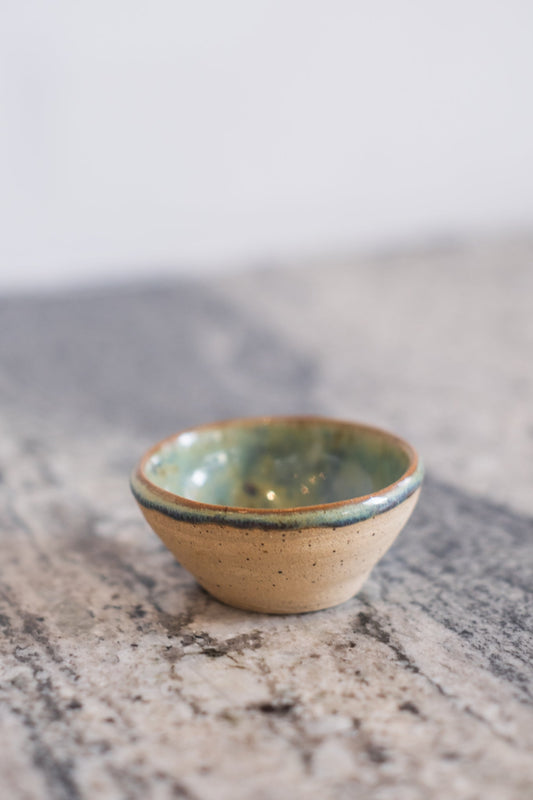 Salt or Spice Dish