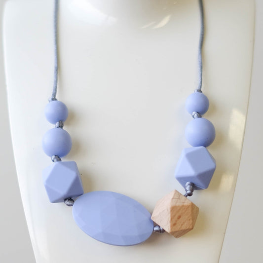 Serene Blue Oscar Necklace